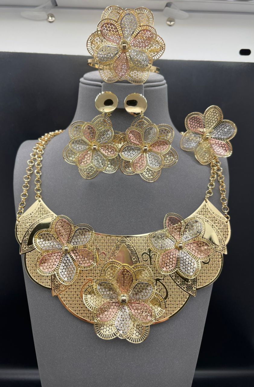 Dubai Style Gold Statement Necklace Set