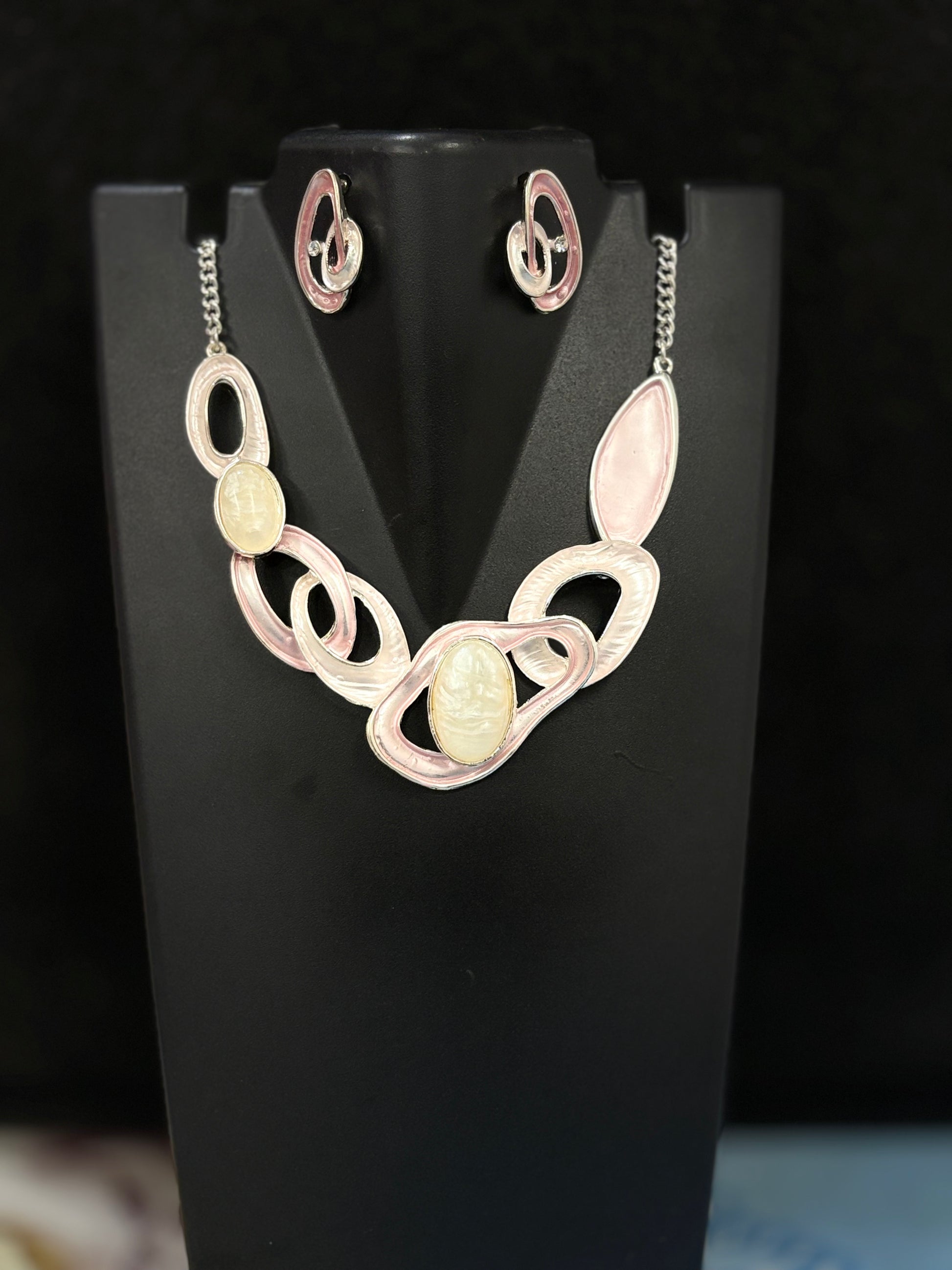 Linea Italian Necklace