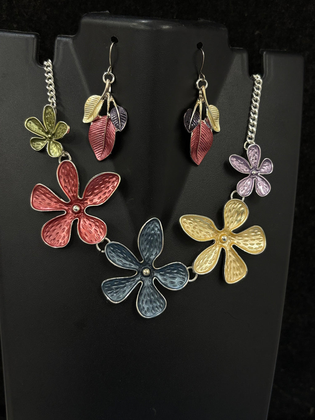 Quadra Italian Necklace