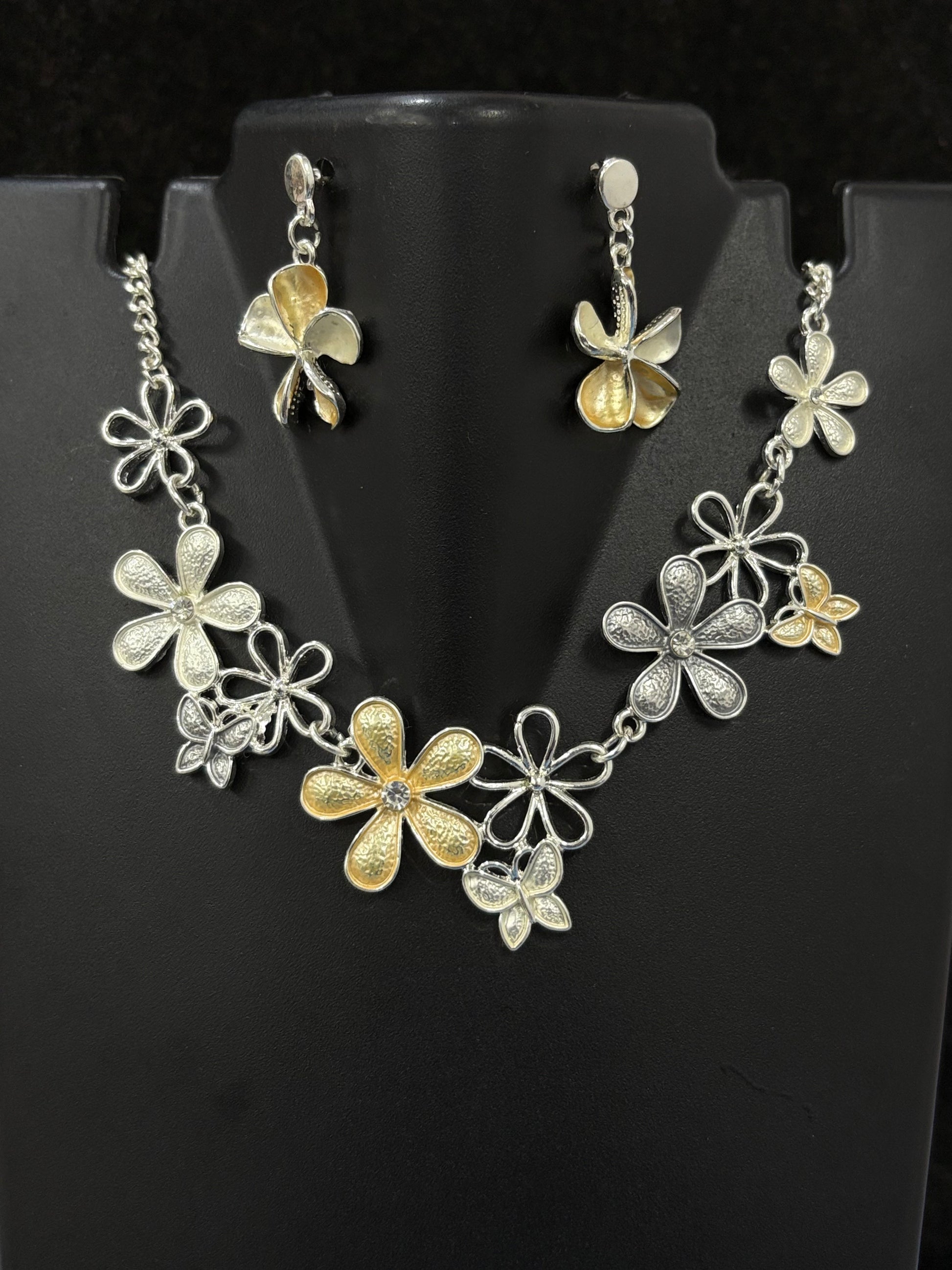 Croce Italian Necklace