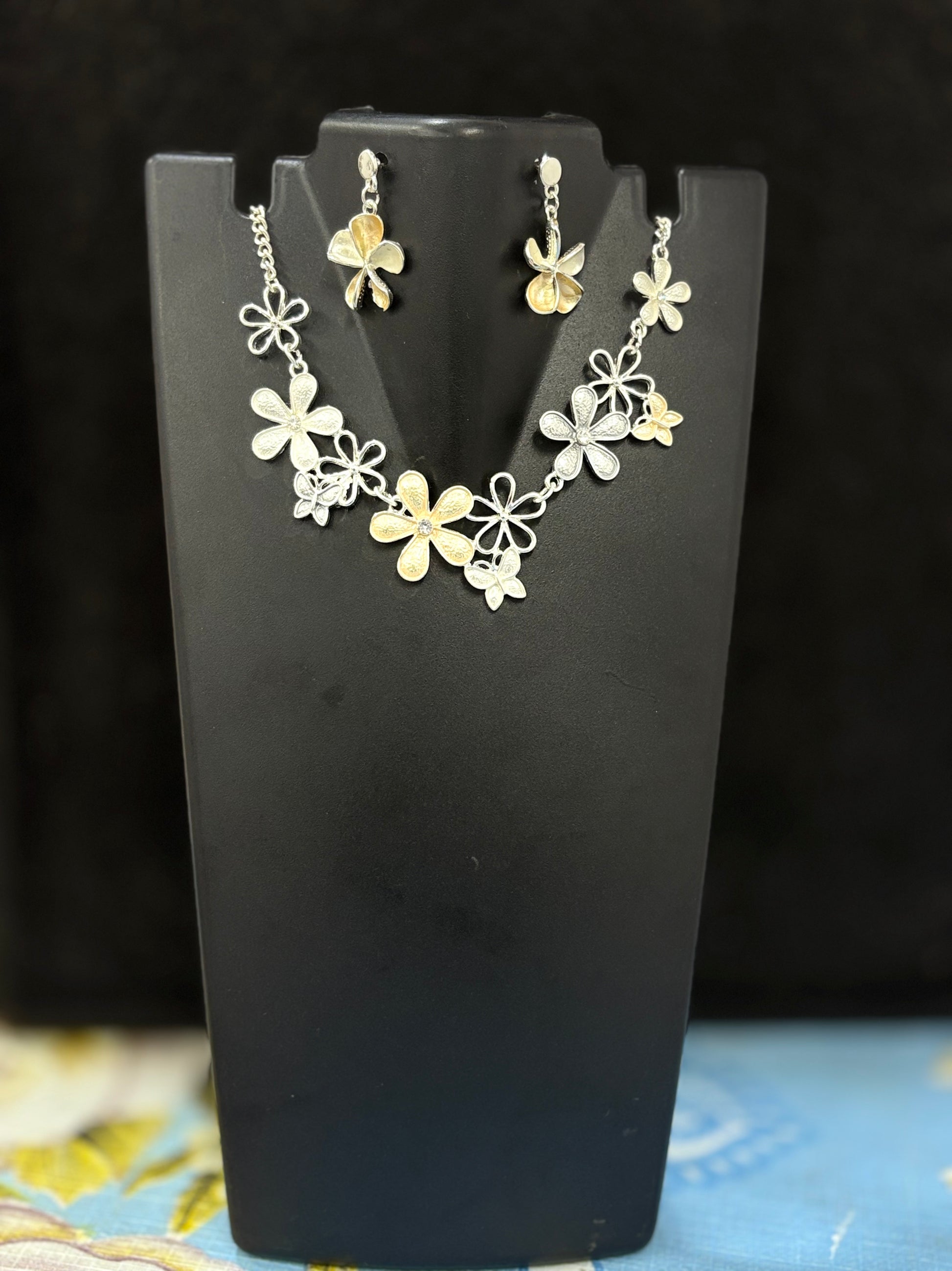 Croce Italian Necklace