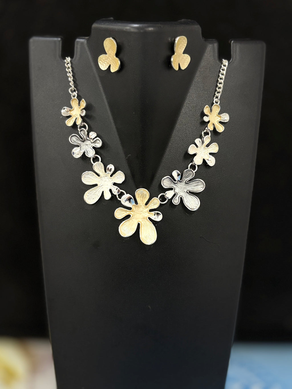 Luce Italian Necklace