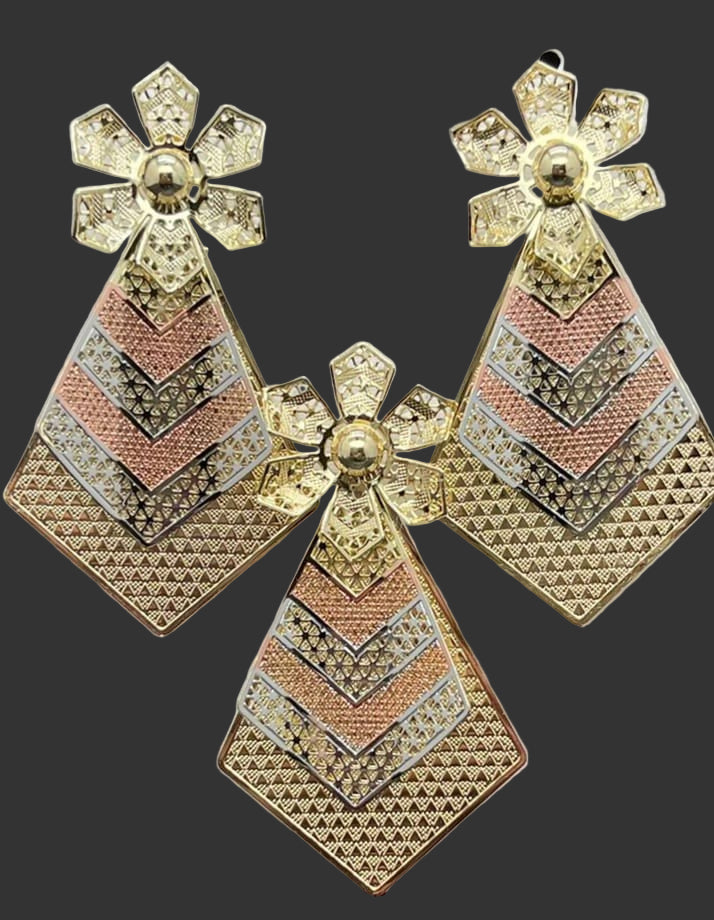 Dubai Style Geometric Floral Pendant Set