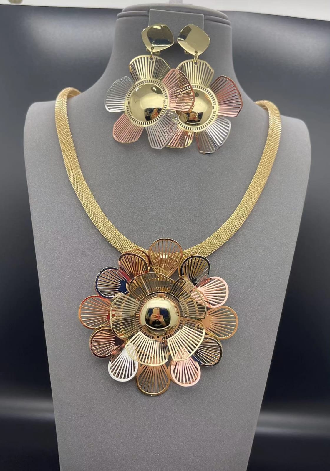 Dubai Style Luxe Party Necklace Set