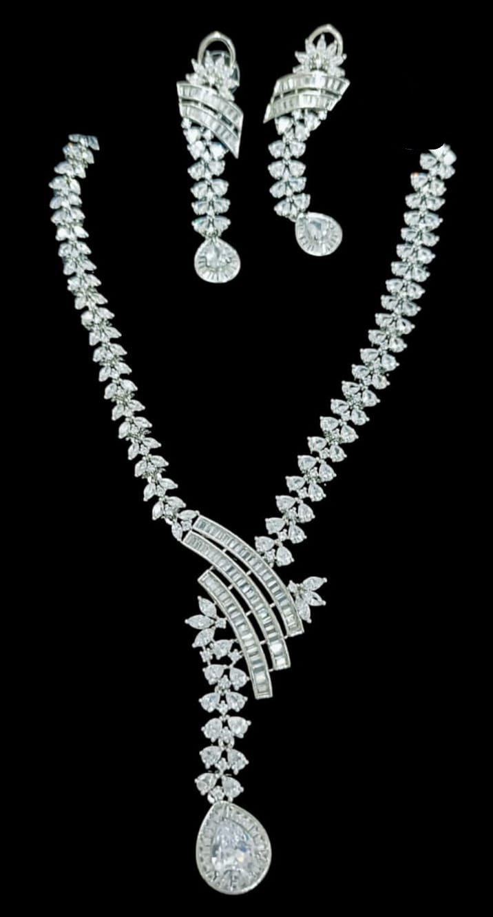 Diamond Necklace Set