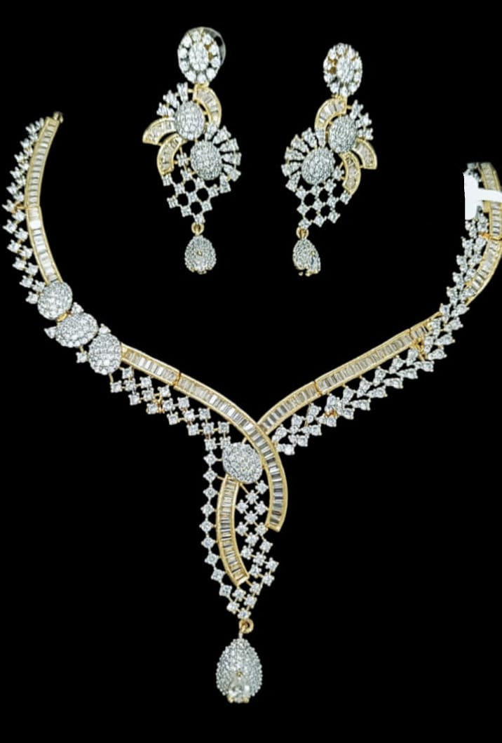 Grand Diamond Statement Necklace Set