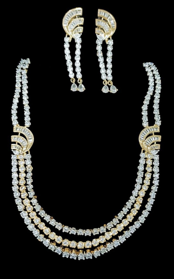 Layered Gold & Diamond Necklace Set