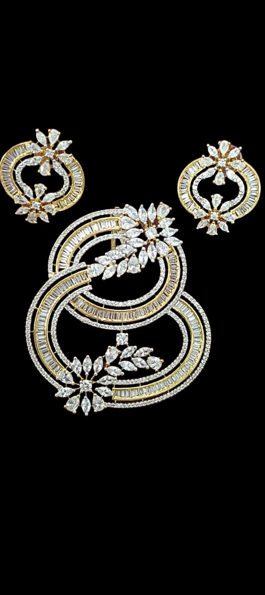 Double Circle Floral Pendant Set