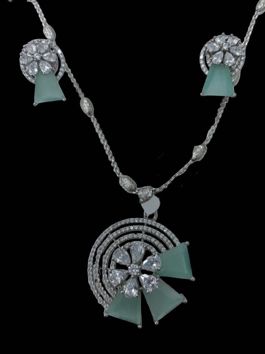 Mint Green Radiance Pendant Set