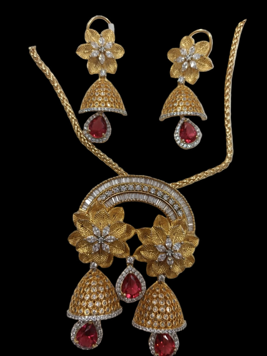 Royal Ruby Floral Pendant Se