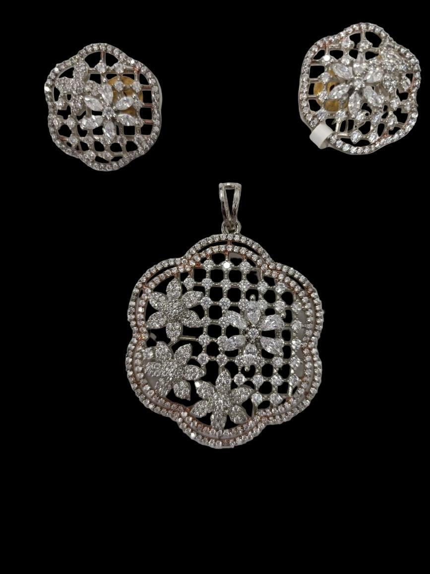 Silver Blossom Pendant Set