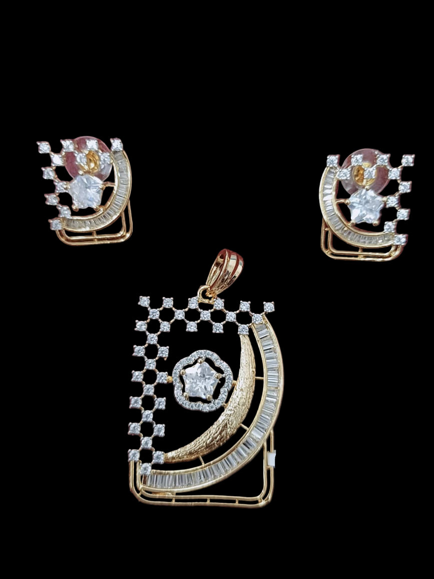 Crescent Checkered Pendant Set