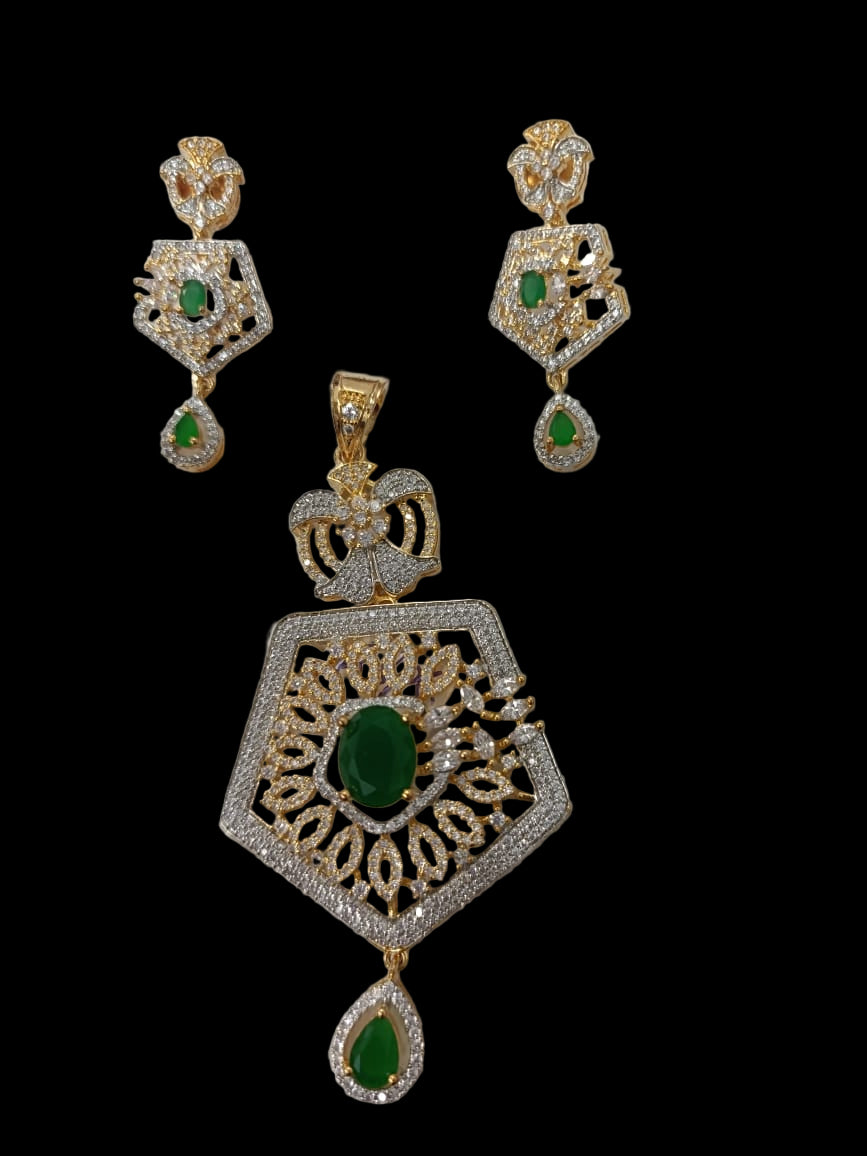 Elegant Pendant Set