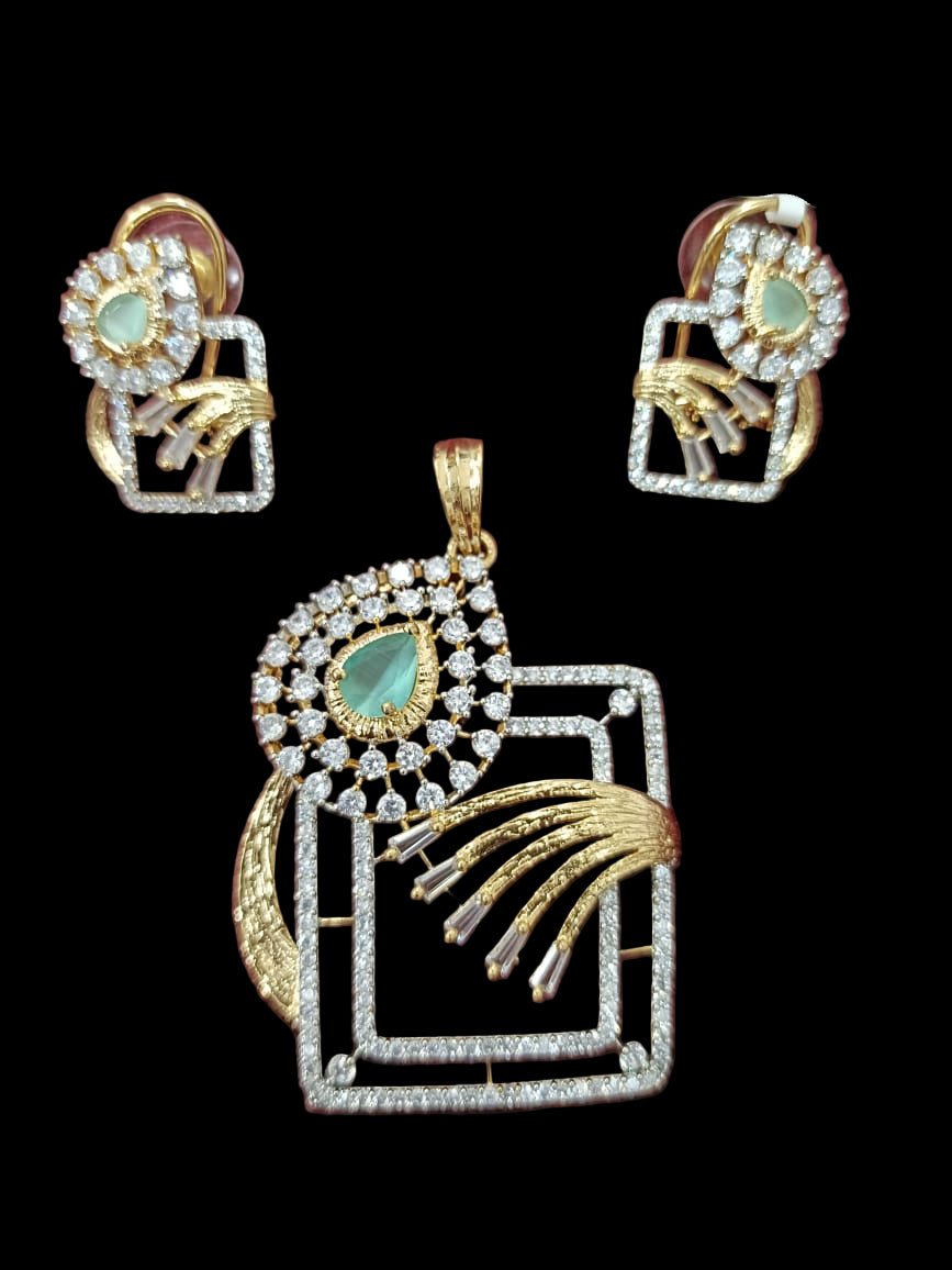 Graceful Square Emerald Pendant Set